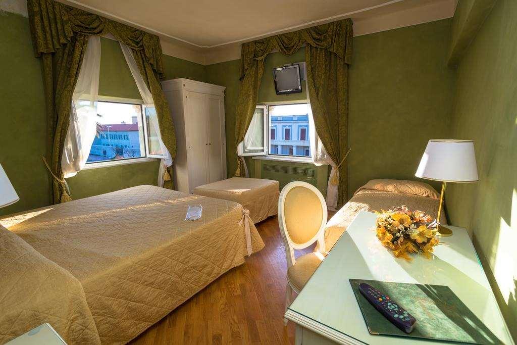 Hotel Gennarino Livorno Quarto foto
