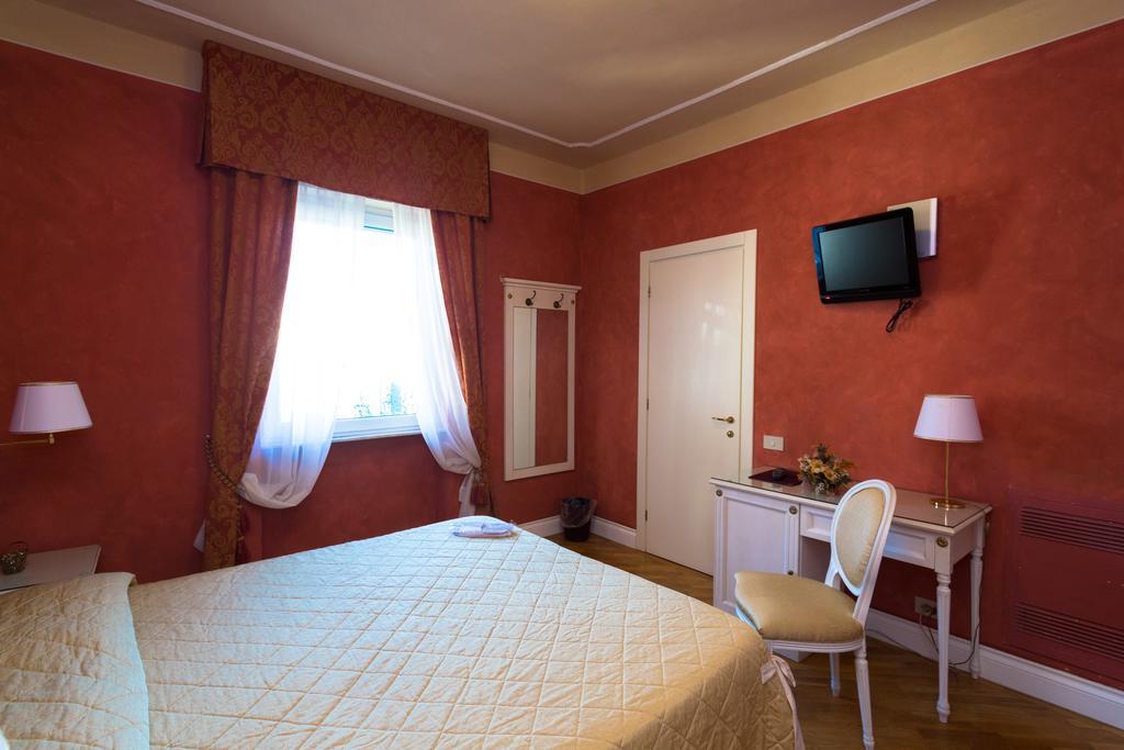 Hotel Gennarino Livorno Quarto foto