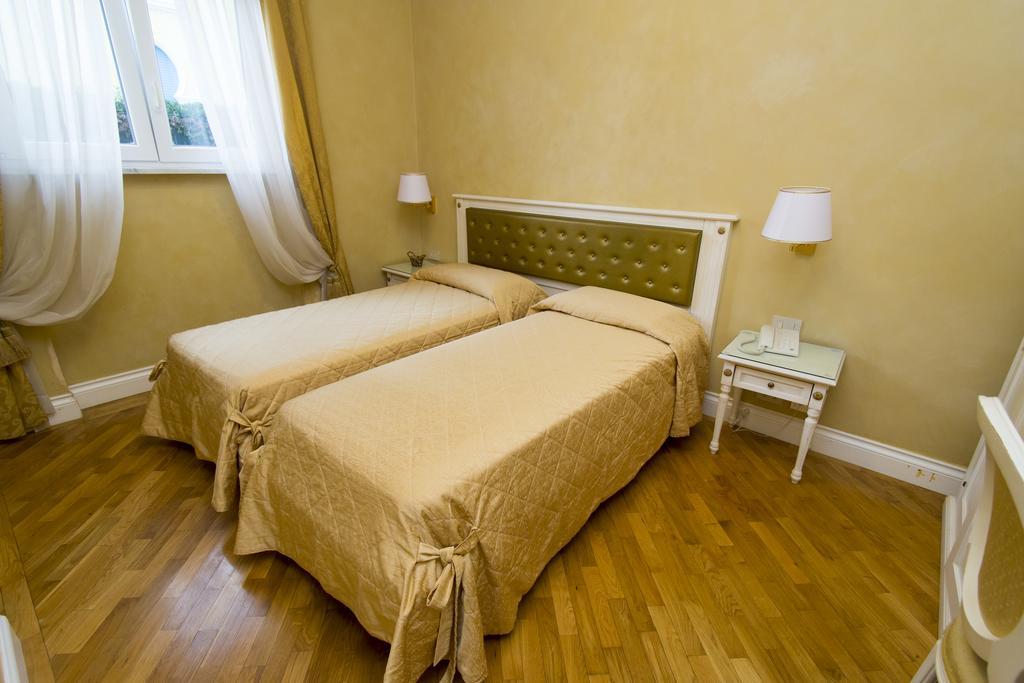 Hotel Gennarino Livorno Quarto foto